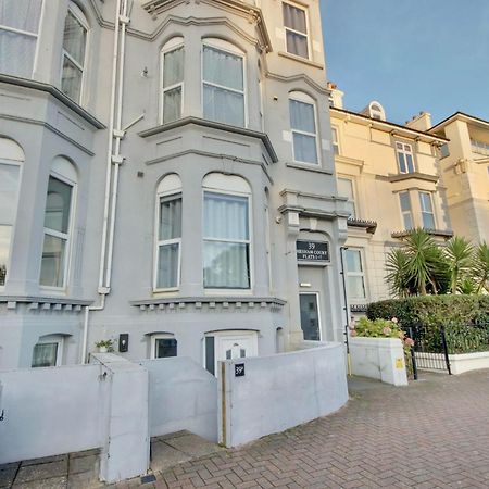 Southsea Getaway Apartment With Pool Table And Hot Tub Portsmouth Extérieur photo