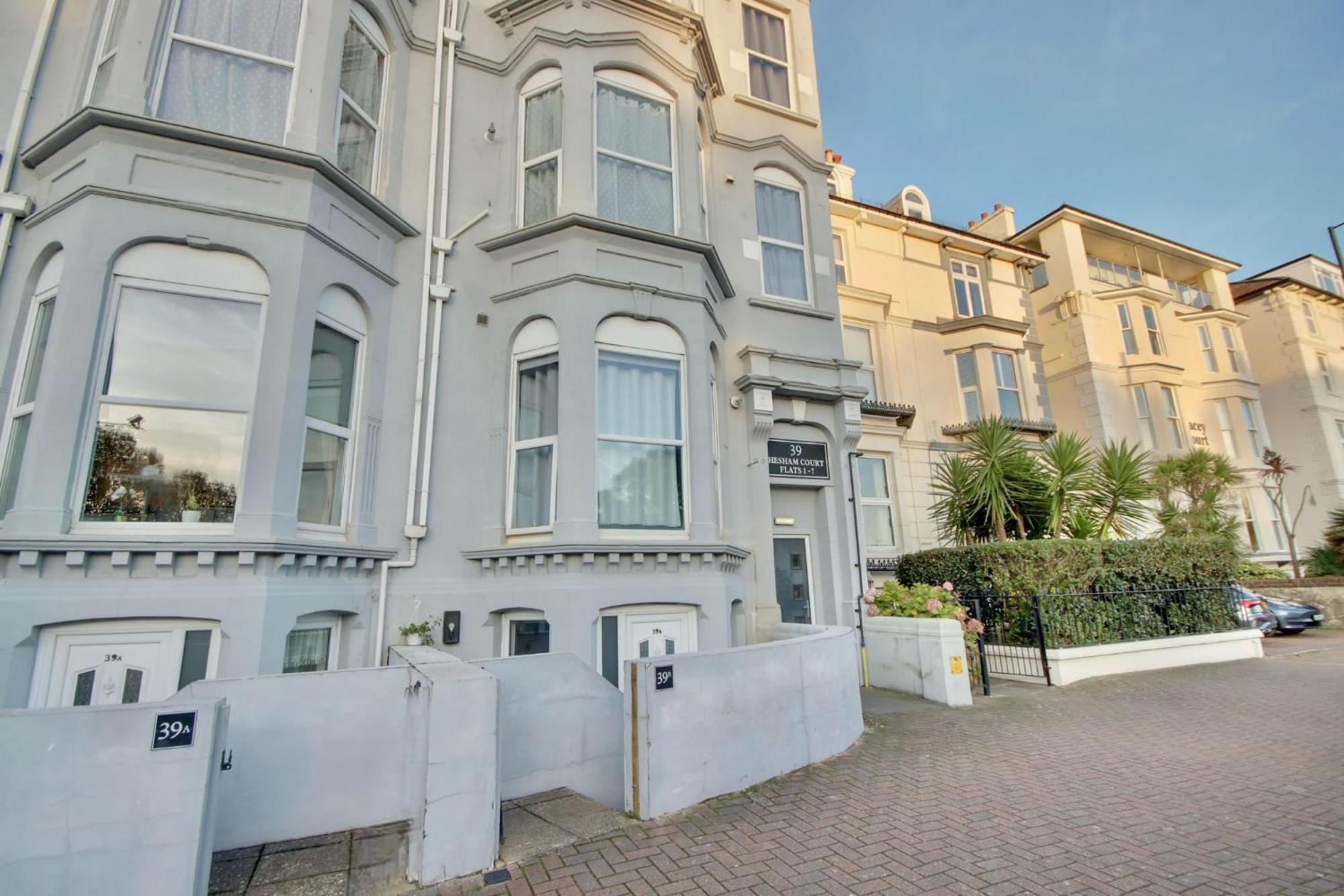 Southsea Getaway Apartment With Pool Table And Hot Tub Portsmouth Extérieur photo